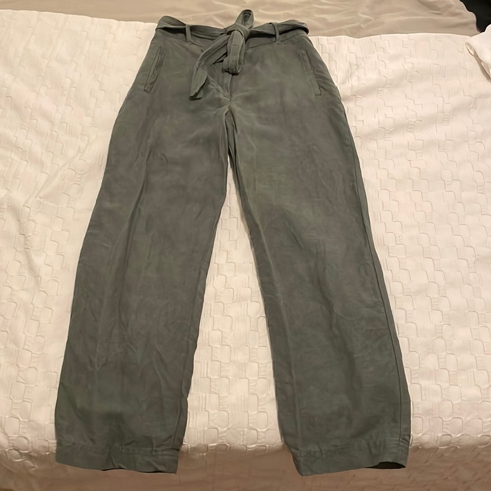 Wilfred Tie Front Linen Pants (Cropped)